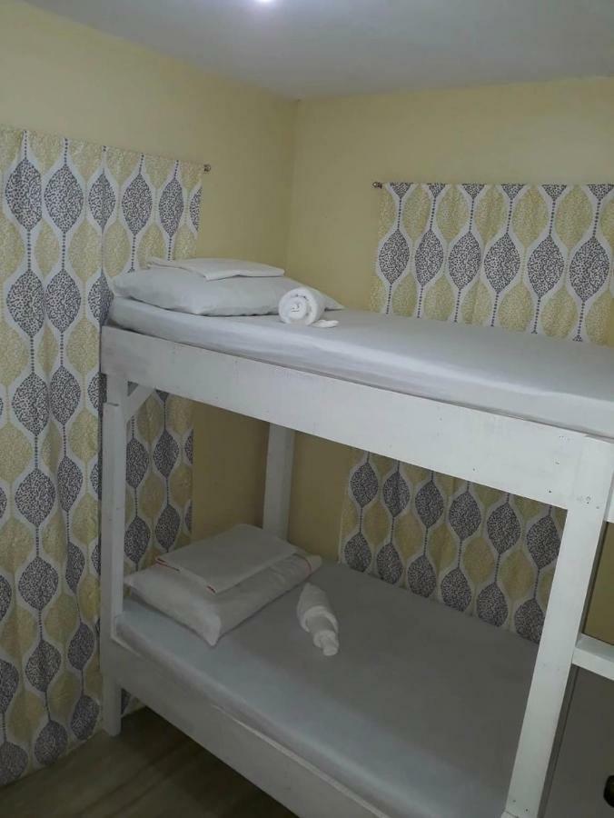 Hillview Apt W/ Pool Access - Free Wifi Тагбиларан Сити Екстериор снимка