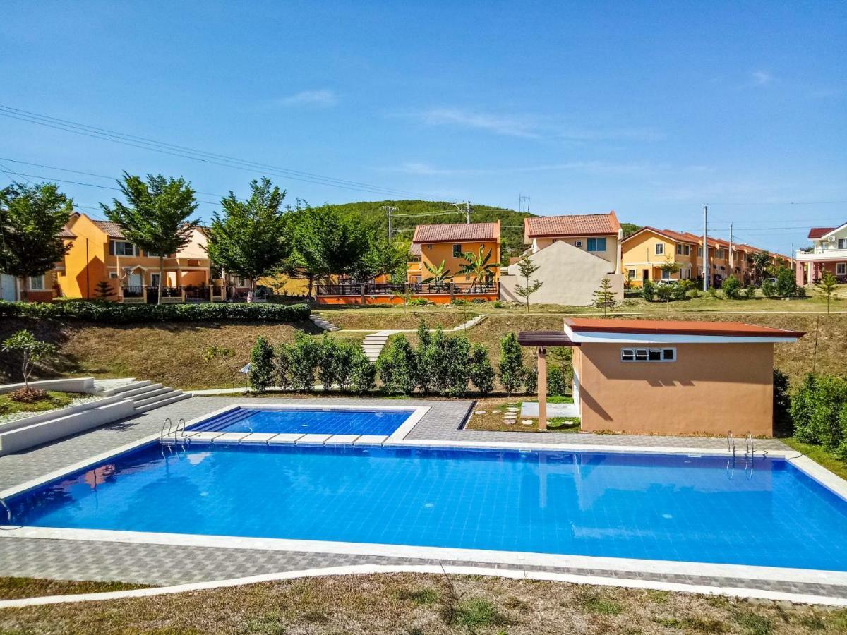 Hillview Apt W/ Pool Access - Free Wifi Тагбиларан Сити Екстериор снимка